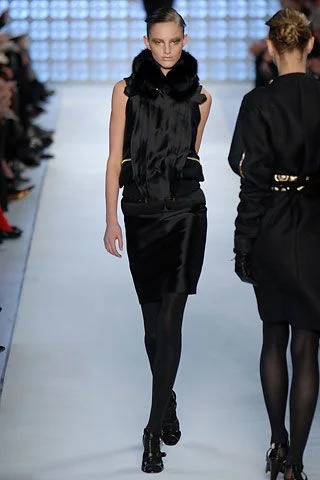 Look 19